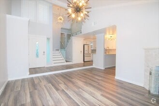 Building Photo - Stunning Fully Remodeled Condo in Costa Mesa