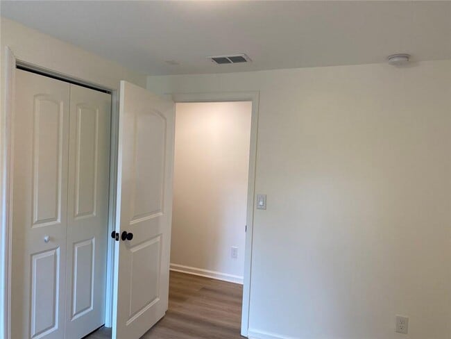 Building Photo - 3426 Harrison Rd