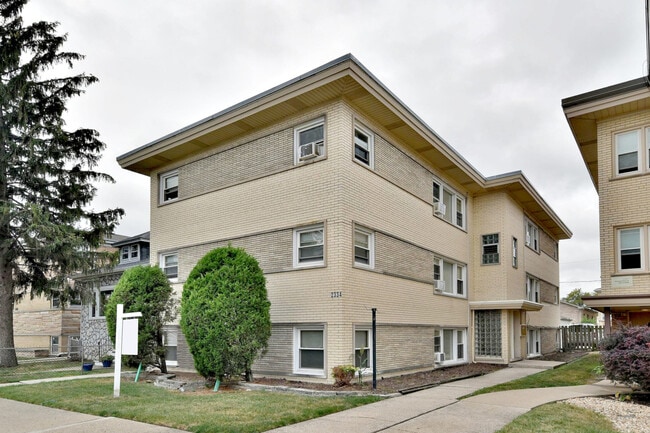Primary Photo - 2334 N 72nd Ct
