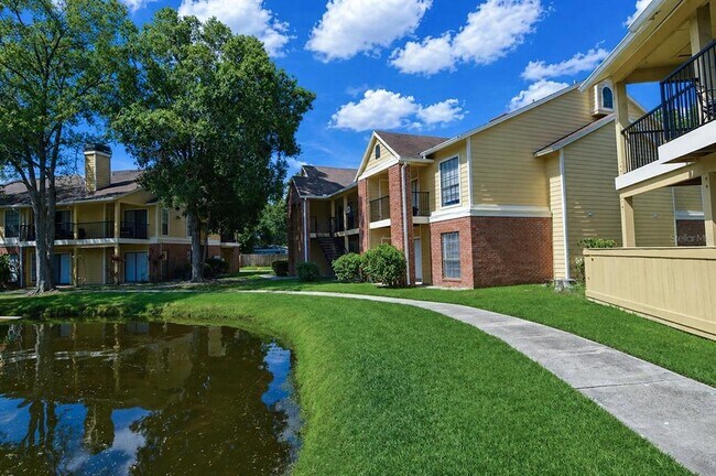 Building Photo - 8645 Fancy Finch Dr