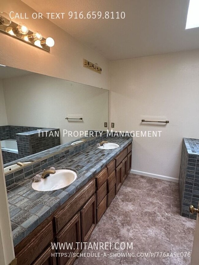 Building Photo - 8213 Fox Meadow Pl