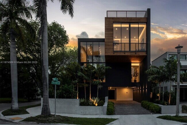 Building Photo - 3571 Fair Isle St