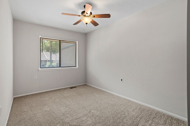Building Photo - 1205 Timber Creek Rd