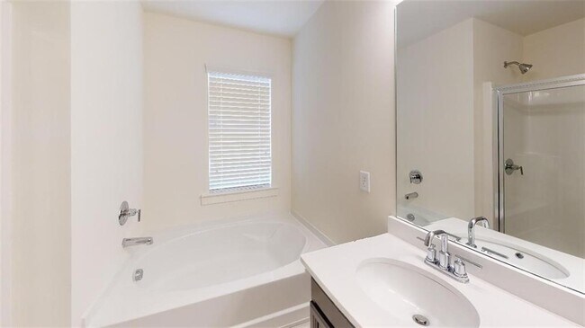 Building Photo - 2156 Arnage Dr