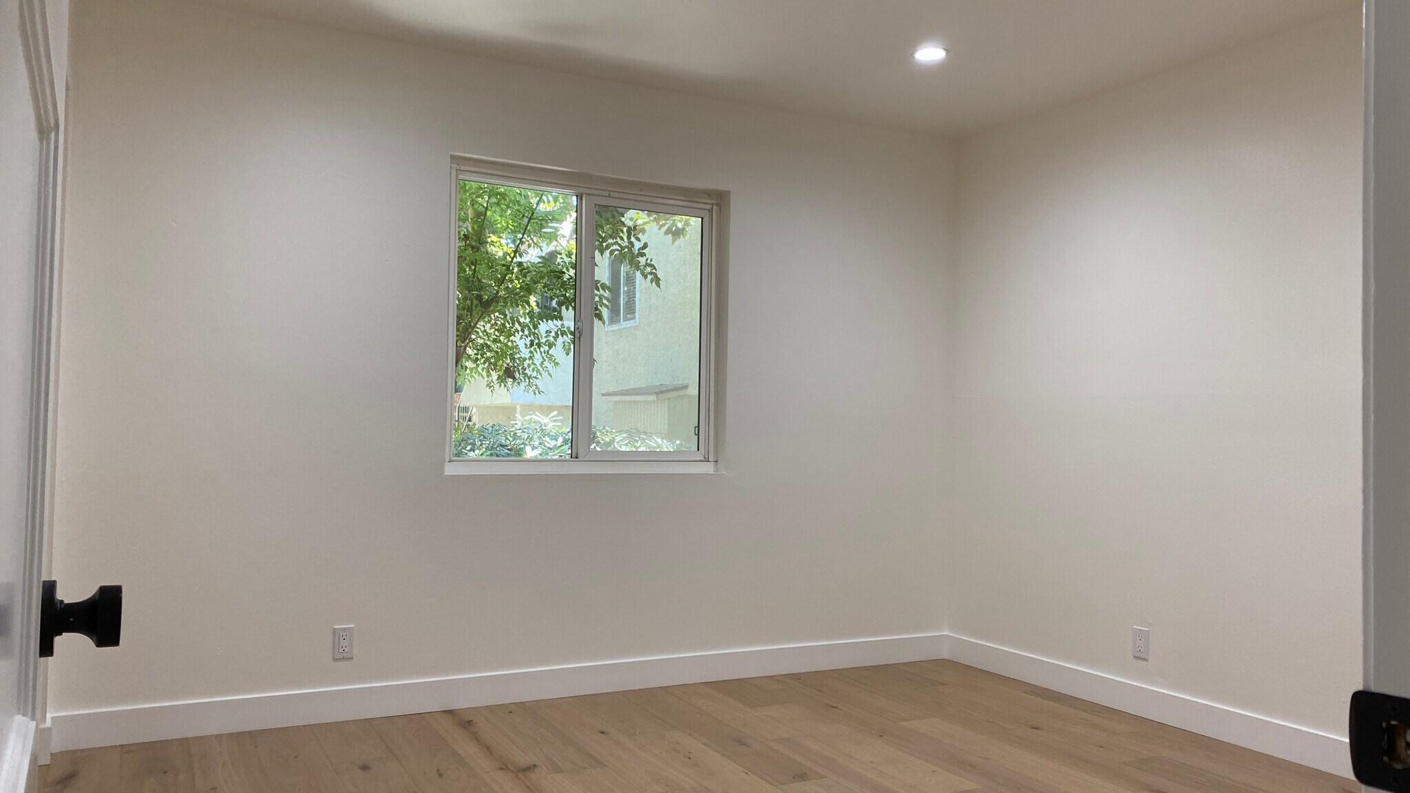 Guest Bedroom - 6474 Cavalleri Rd