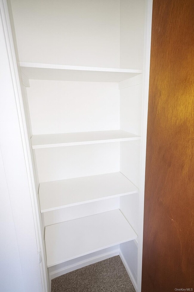 Building Photo - 2460 Batchelder St