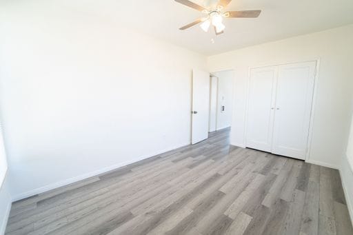 Building Photo - National City Two Weeks Free Duplex Top Level 3 Bedroom 1 Bath Duplex with Views, Laundry and 2 c...