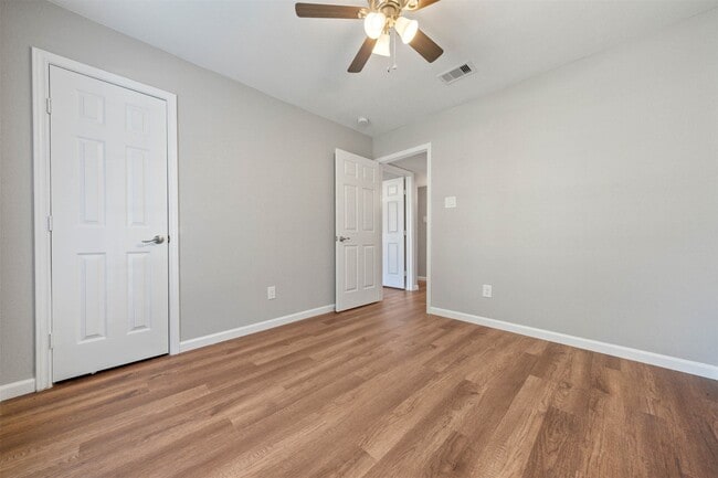 Building Photo - 12203 Ryewater Dr