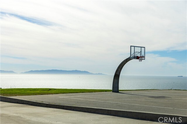 Building Photo - 511 S Harbor Blvd