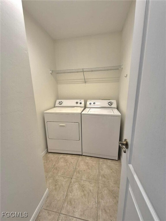 Building Photo - 10300 Olivewood Way