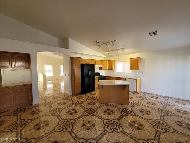 Building Photo - 4406 Cinema Ave