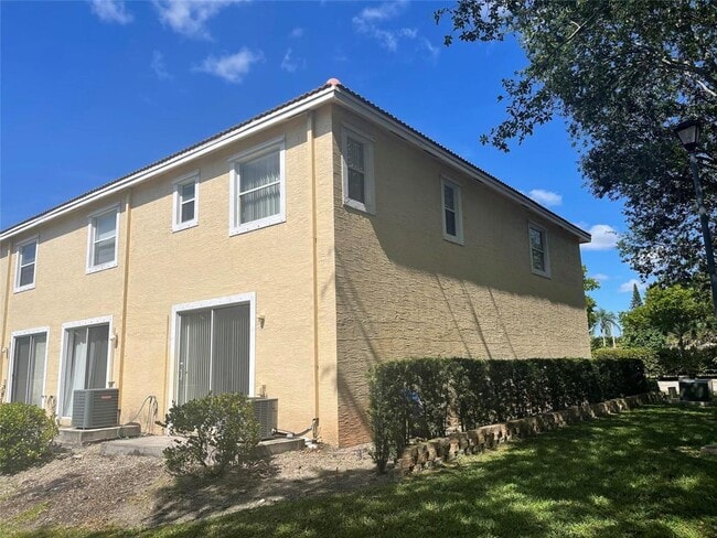 Building Photo - 6301 Landings Terrace