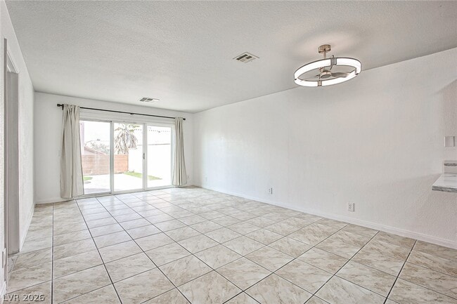Building Photo - 9285 Casa Christina Ln