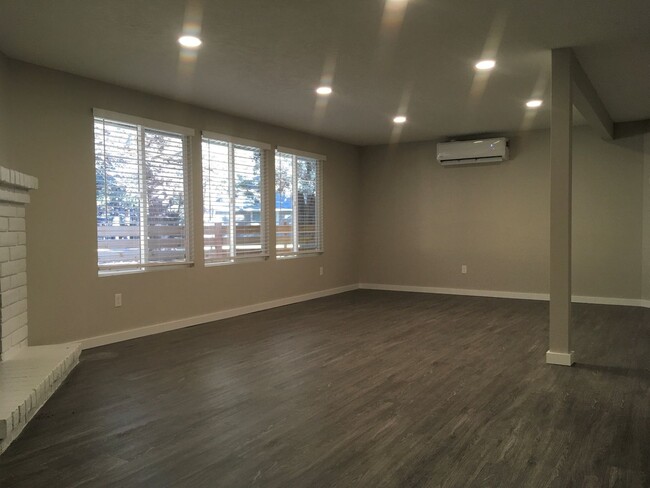 Building Photo - *** $1,000 OFF the 1st & 2nd months rent! ...