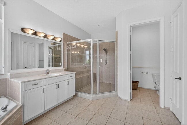 Building Photo - 11587 Manatee Bay Ln