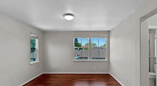 Building Photo - 168 Caroline Ln