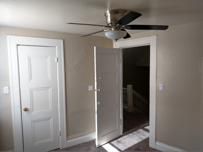 Bedroom 1 - 2909 Myrtle St