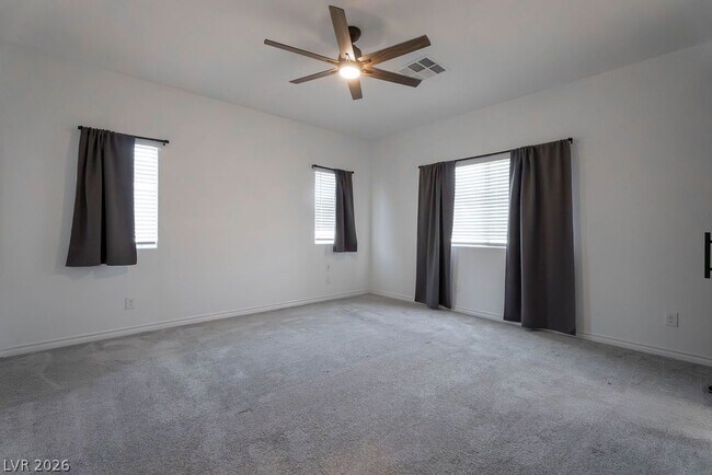 Building Photo - 7126 Calvert Cliffs St
