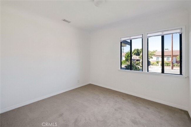 Bedroom - 4160 W 167th St