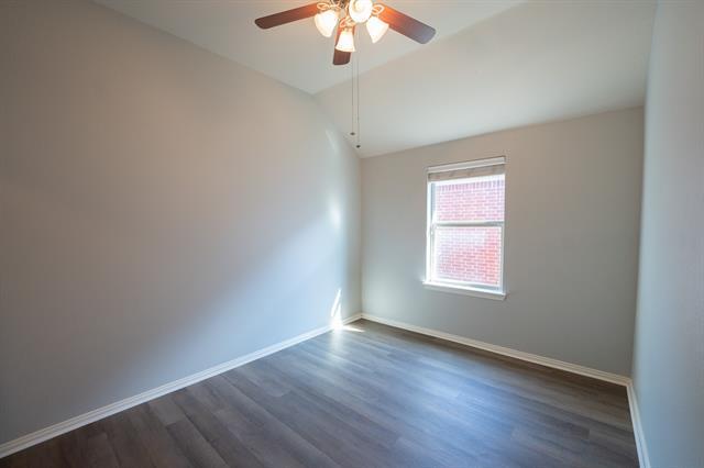 Building Photo - 504 Hummingbird Dr