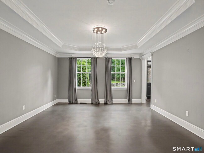 Building Photo - 16 Overbrook Ln