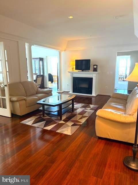 Building Photo - 7401 Travertine Dr