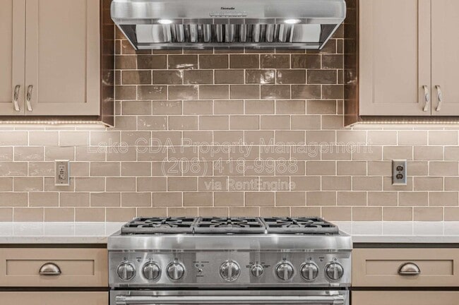 Building Photo - 3676 W Cielo View Ct