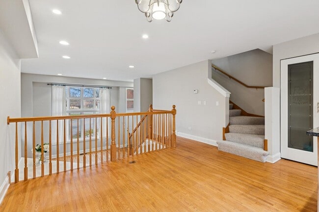 Building Photo - 7748 Lincoln Ave