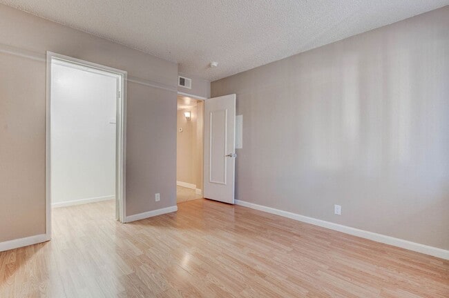 Building Photo - 3151 N Soaring Gulls Dr