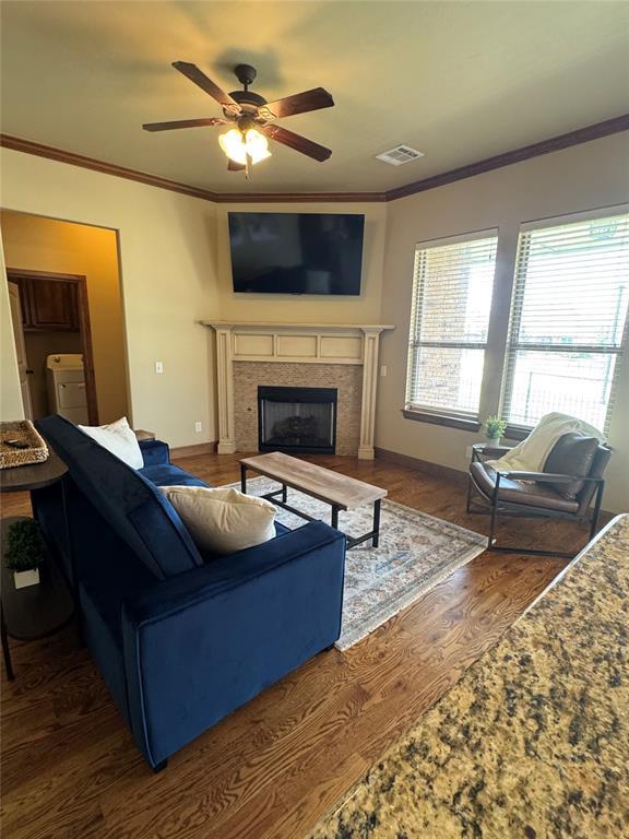 Building Photo - 3320 Enclave Ln