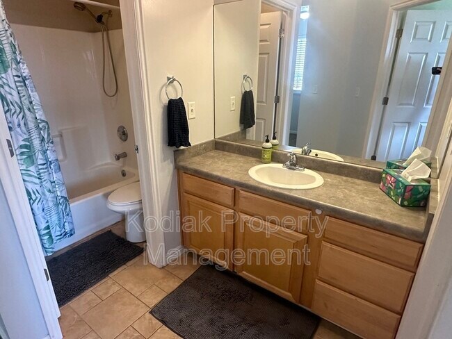 Building Photo - 153 N Bamberger Rd E