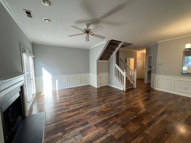 Building Photo - 4325 Pine Springs Ct