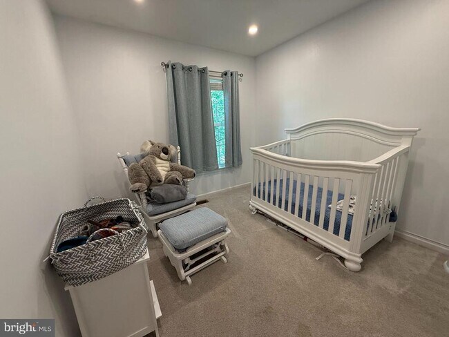 Building Photo - 5832 Apsley House Ct