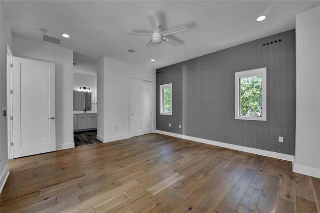 Building Photo - 1802 Mondrian Cir