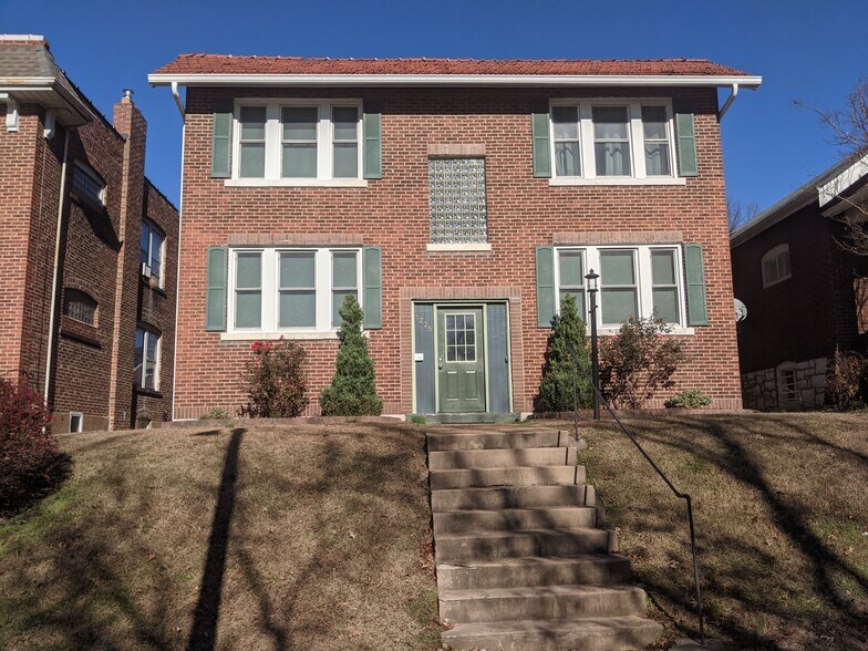 Building Photo - 5225 Bancroft Ave