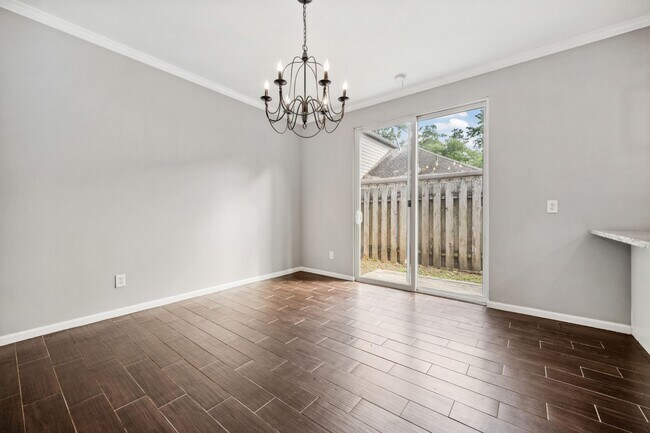 Building Photo - 3202 Breezy Pines Ct