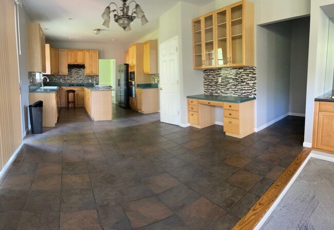 Building Photo - 7824 Watford Dr