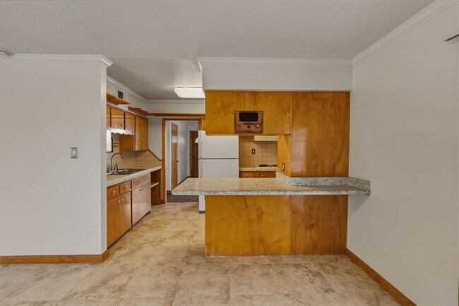 Building Photo - 3636 W Keim Dr