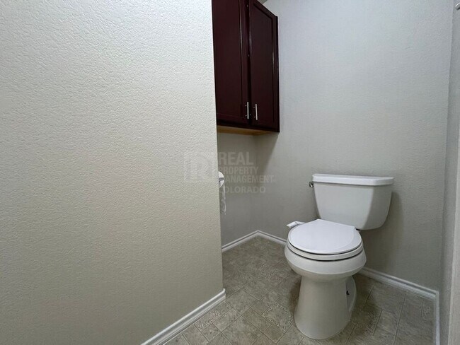 Building Photo - 3928 Riviera Grove