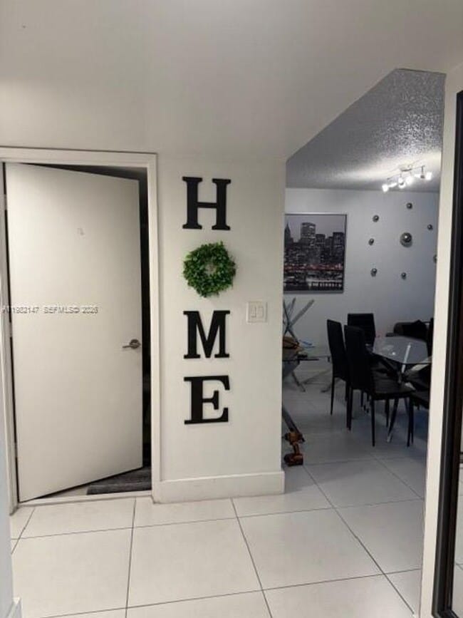 Building Photo - 4744 NW 114th Ave