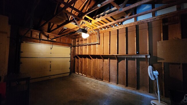 Building Photo - 3806 Sunbrook Rd