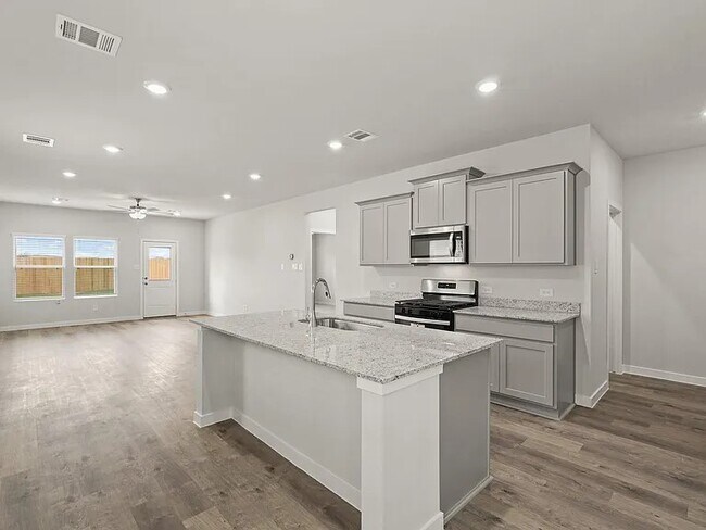 Building Photo - 17115 King Eider Rd