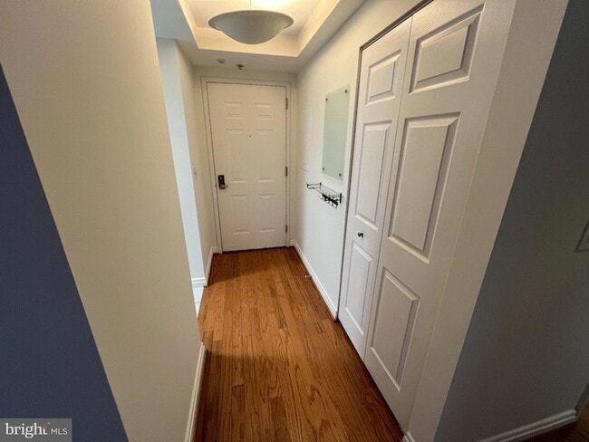 Building Photo - 2301 N Street NW Unit 407