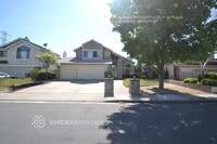 Building Photo - 4616 Country Hls Dr