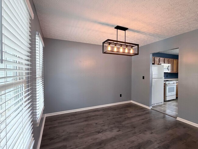 Building Photo - 5328 Cherry Bud Ct