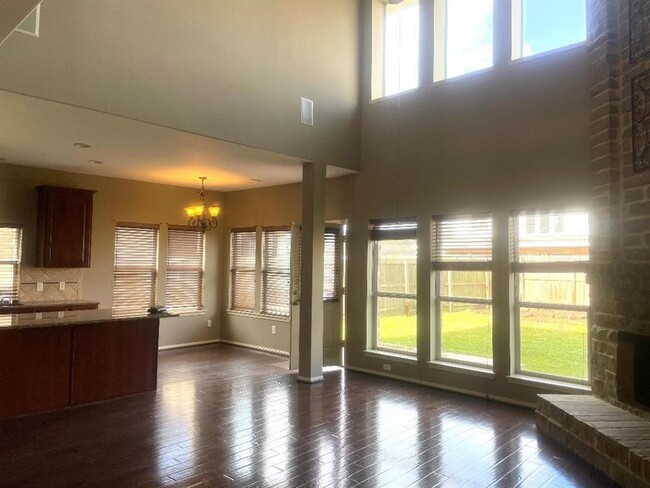 Building Photo - 8303 Kerrington Glen Dr