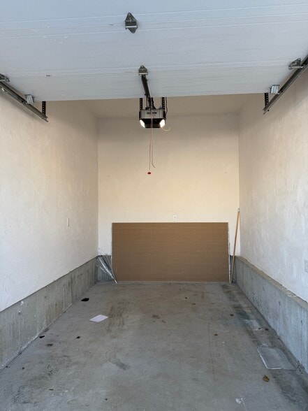 Building Photo - 67 Keayne St