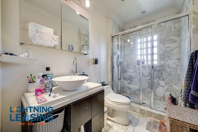 Building Photo - 815 S Highland-1B