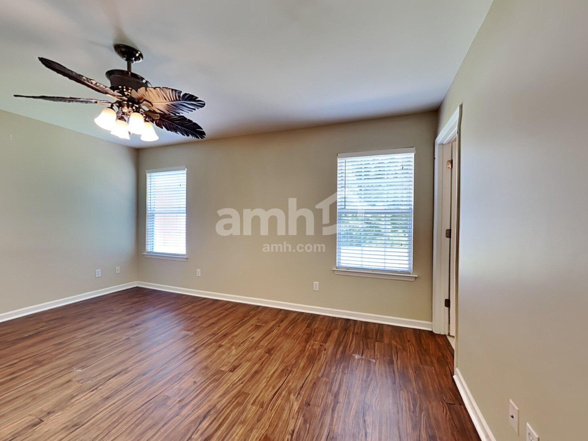Building Photo - 4809 Wheatfield Dr