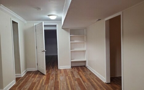 Building Photo - 5901 Ridgewood Rd